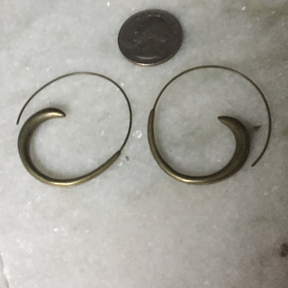Gold tone hoop earrings